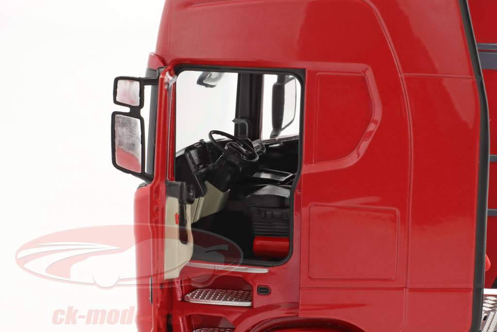 Scania S580 Highline tractor unit year 2021 red 1:24 Solido