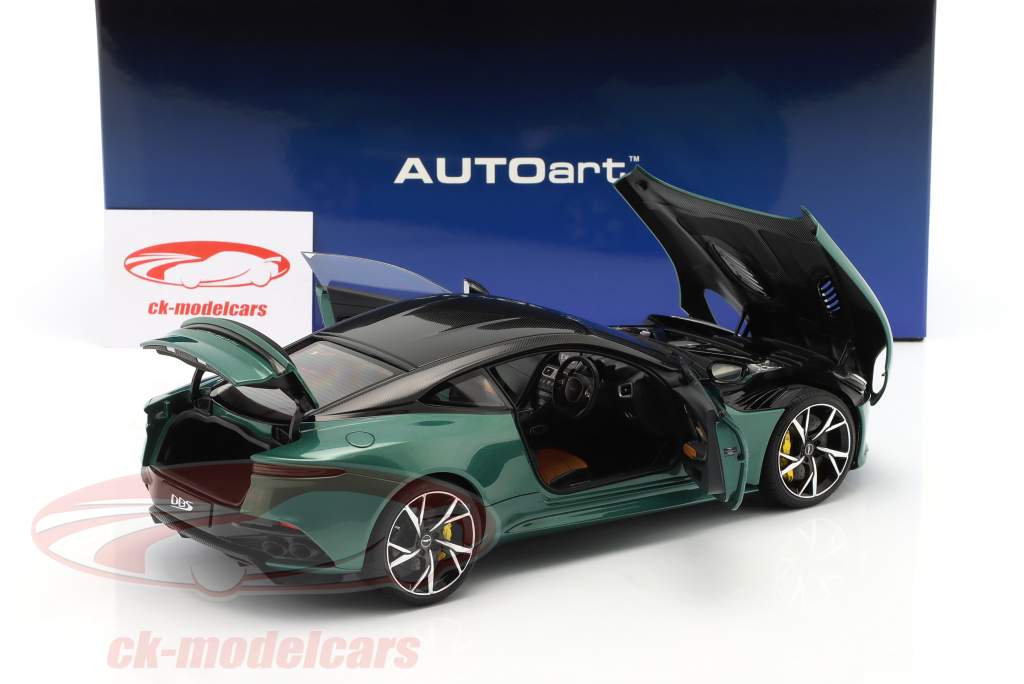 Aston Martin Superleggera Byggeår 2019 grøn metallisk / kulstof 1:18 AUTOart