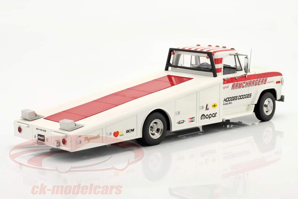 Dodge D-300 Ramp Truck Ramcharger year 1970 white / red 1:18 GMP