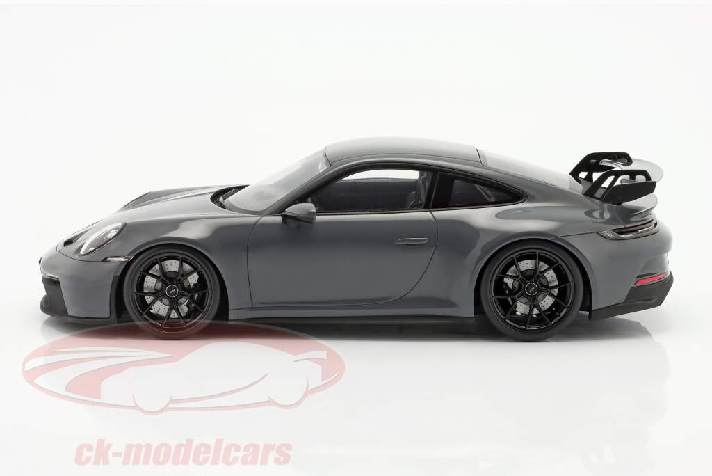 Porsche 911 (992) GT3 Año de construcción 2022 grigio telesto 1:18 Spark