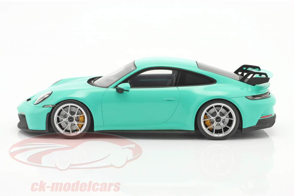 Porsche 911 (992) GT3 Baujahr 2022 mintgrün 1:18 Spark