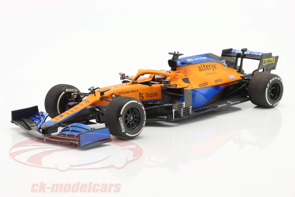 D. Ricciardo McLaren MCL35M #3 Winner Italian GP formula 1 2021 1:18 Minichamps