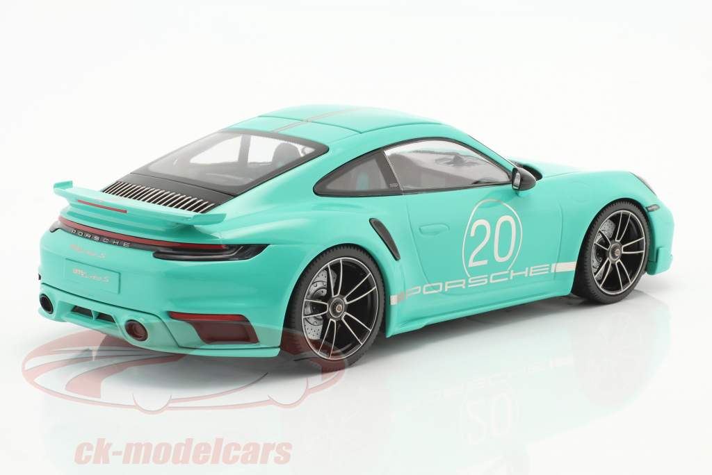 Porsche 911 (992) Turbo S Sport Design 2021 mint green 1:18 Minichamps