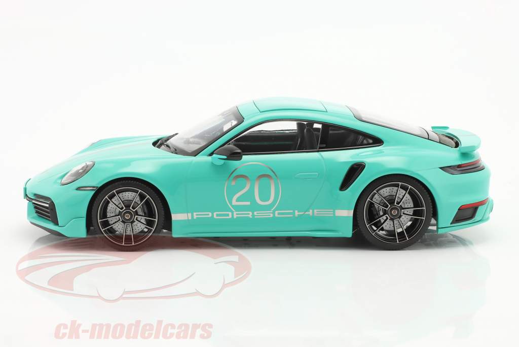 Porsche 911 (992) Turbo S Sport Design 2021 mintgrün 1:18 Minichamps
