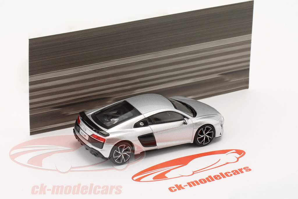 Audi R8 Coupe Performance V10 Año de construcción 2021 plata metálico 1:64 KengFai