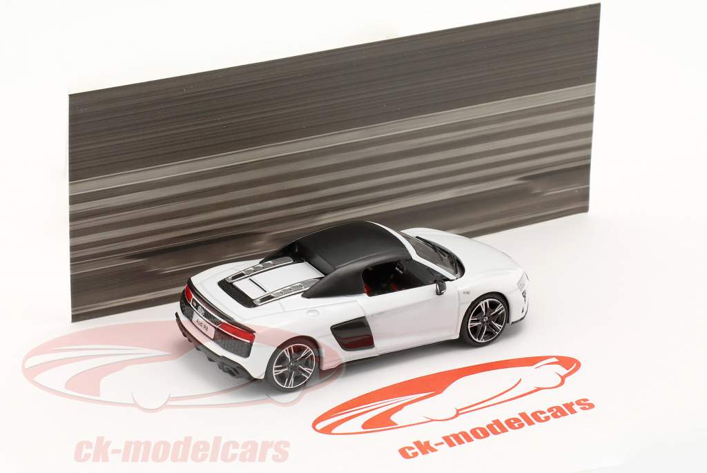 Audi R8 Spyder Performance V10 Baujahr 2021 weiß 1:64 KengFai
