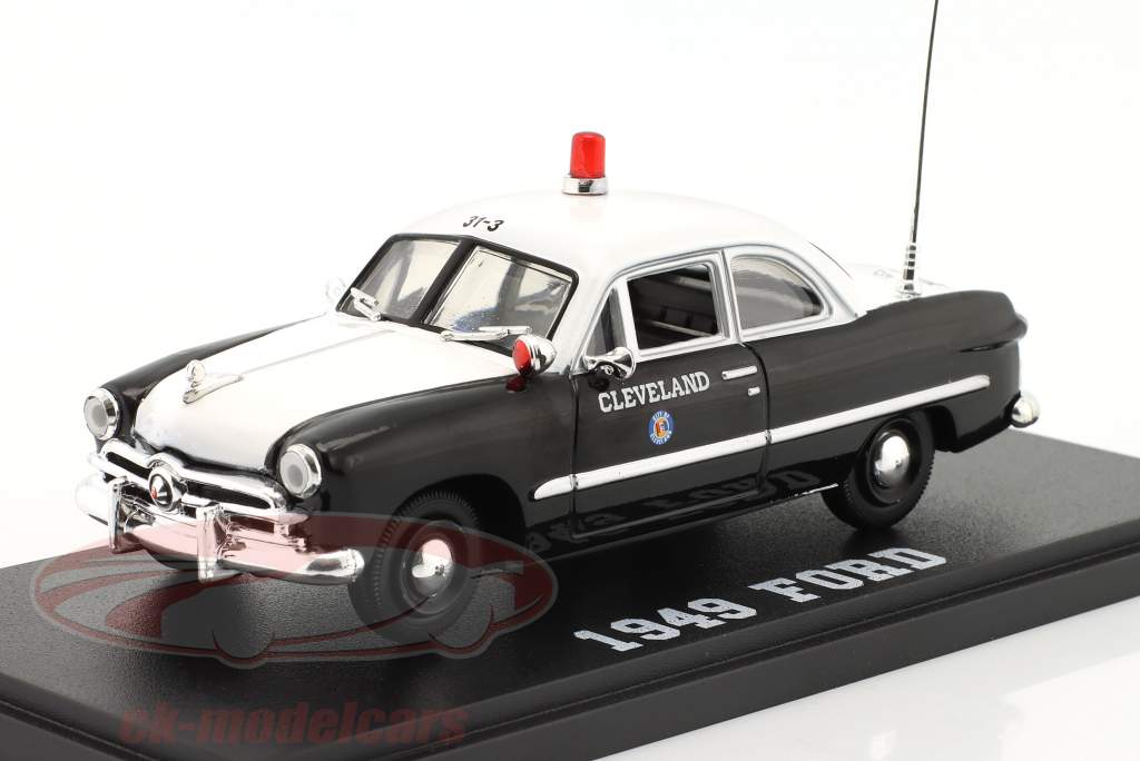 Ford Año de construcción 1949 Cleveland policía negro / Blanco 1:43 Greenlight