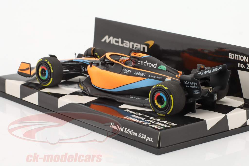 Daniel Ricciardo McLaren MCL36 #3 Bahrain GP formula 1 2022 1:43 Minichamps