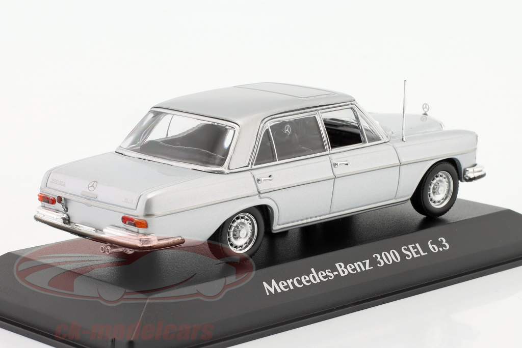 Mercedes-Benz 300 SEL 6.3 (W109) Byggeår 1968 sølv 1:43 Minichamps