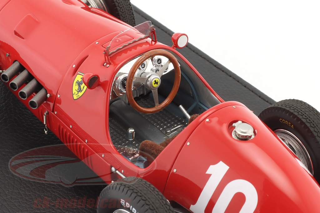 Giuseppe Farina Ferrari 500F2 #10 2do Francés GP 1952 1:18 GP Replicas