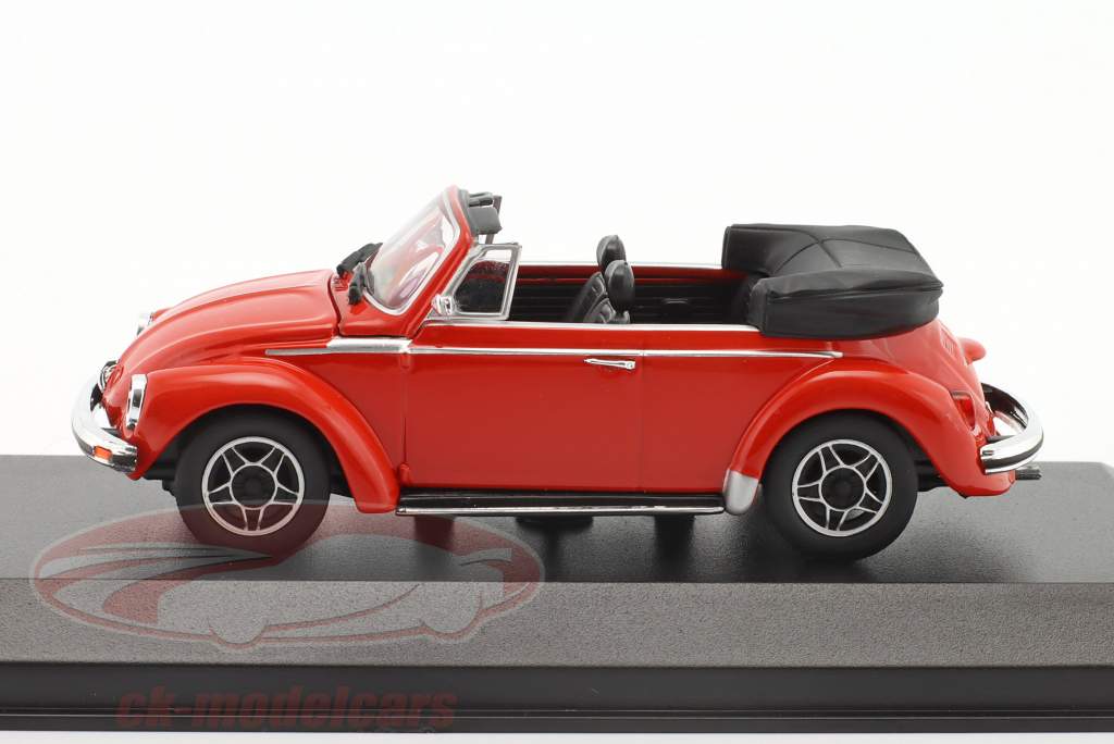 Volkswagen VW 1303 cabriolet Byggeår 1979 rød 1:43 Minichamps
