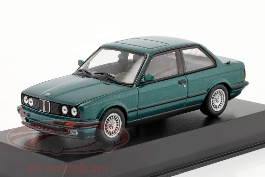 BMW 3 Series (E30) Byggeår 1986 grøn metallisk 1:43 Minichamps
