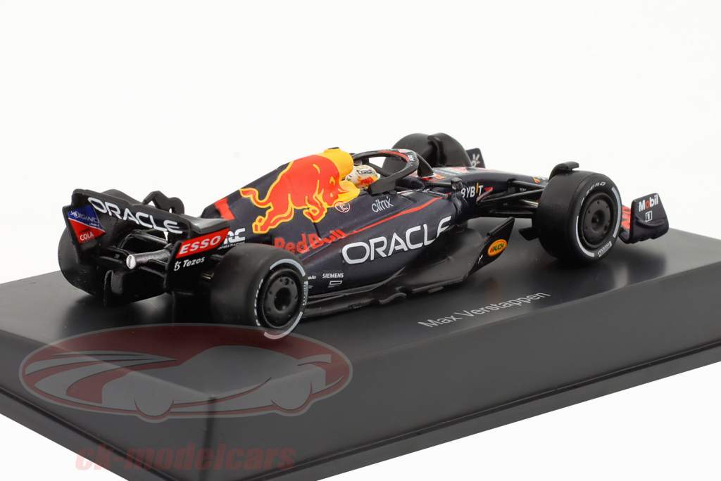 Max Verstappen RB18 #1 Formel 1 Weltmeister 2022 1:64 Spark