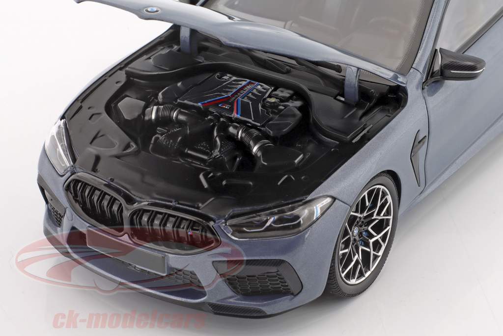 BMW 8 Series M8 Coupe (F92) Byggeår 2020 blå metallisk 1:18 Minichamps