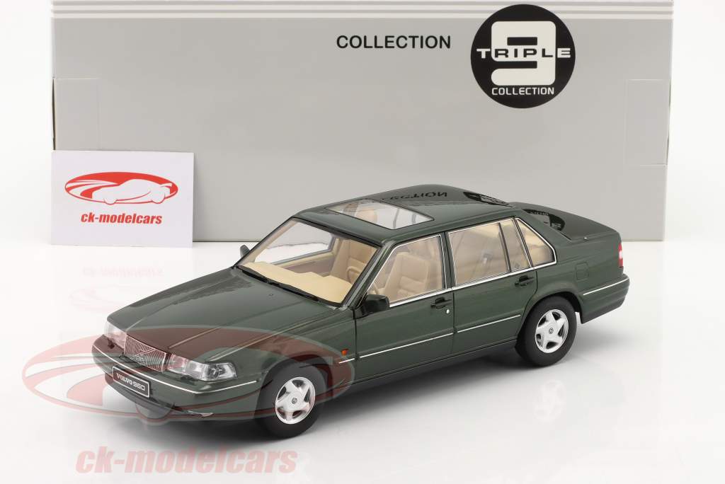 Volvo 960 Año de construcción 1996 verde oscuro metálico 1:18 Triple9