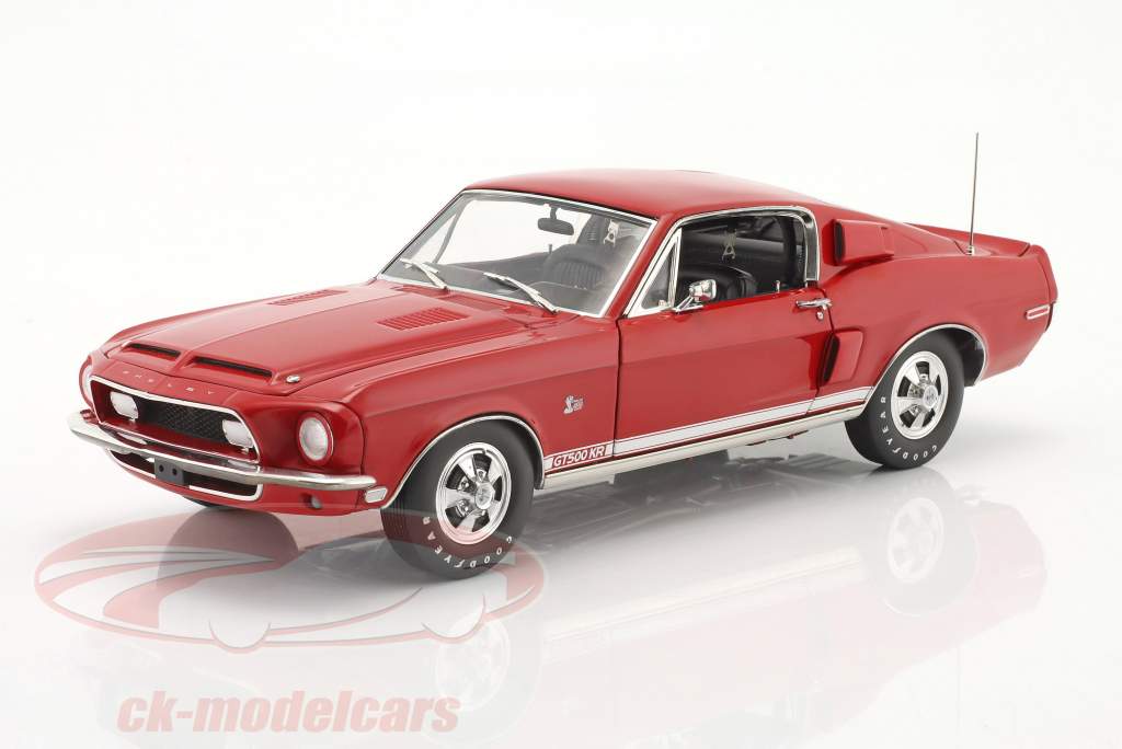 Shelby GT500 KR King of the Road 1968 rot 1:18 GMP