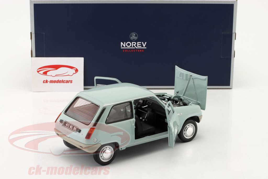 Renault 5 (R5) year 1972 light blue 1:18 Norev