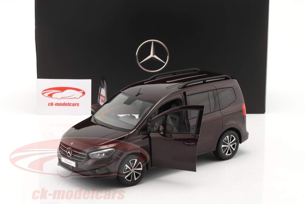 Mercedes-Benz T class year 2022 rubelite red metallic 1:18 NZG