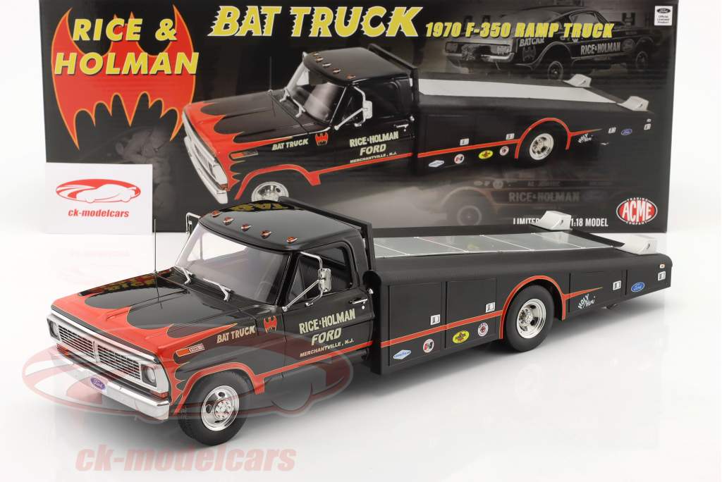 Ford F-350 Ramp Truck Rice & Holmann Bat Truck 1970 black / red 1:18 GMP