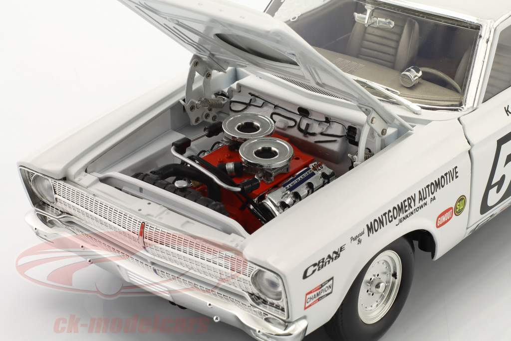 Plymouth Belvedere Super Stock 1965 #555 white 1:18 GMP