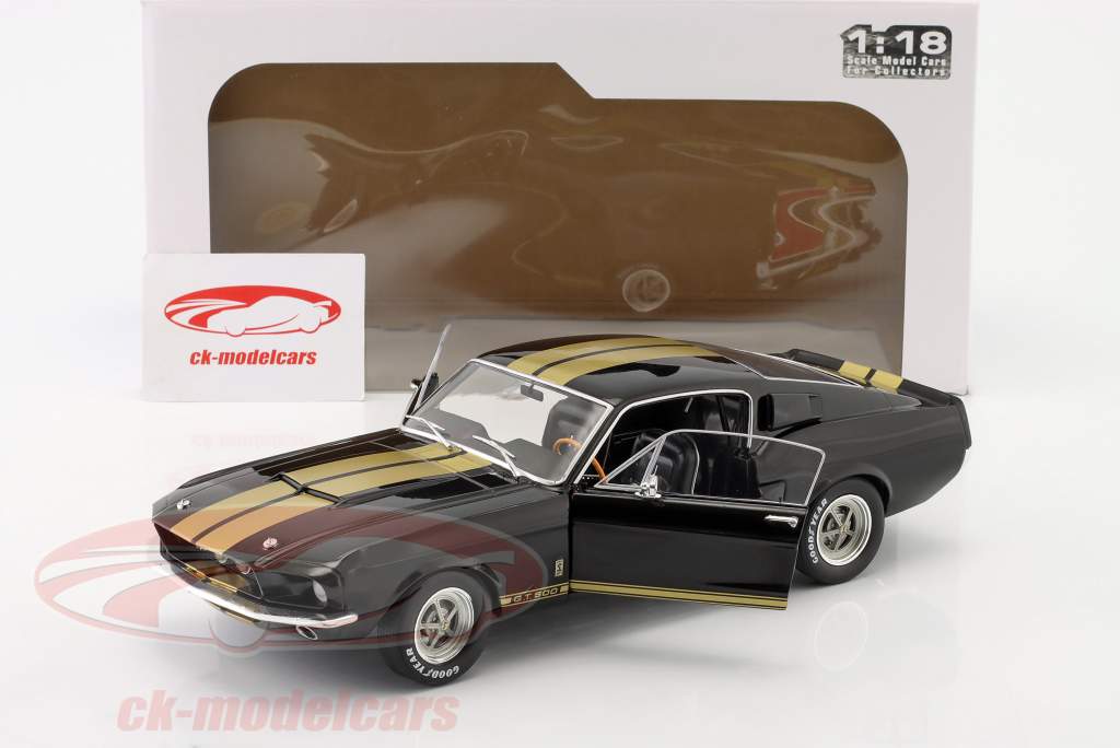 Ford Mustang Shelby GT500 year 1967 black / gold 1:18 Solido