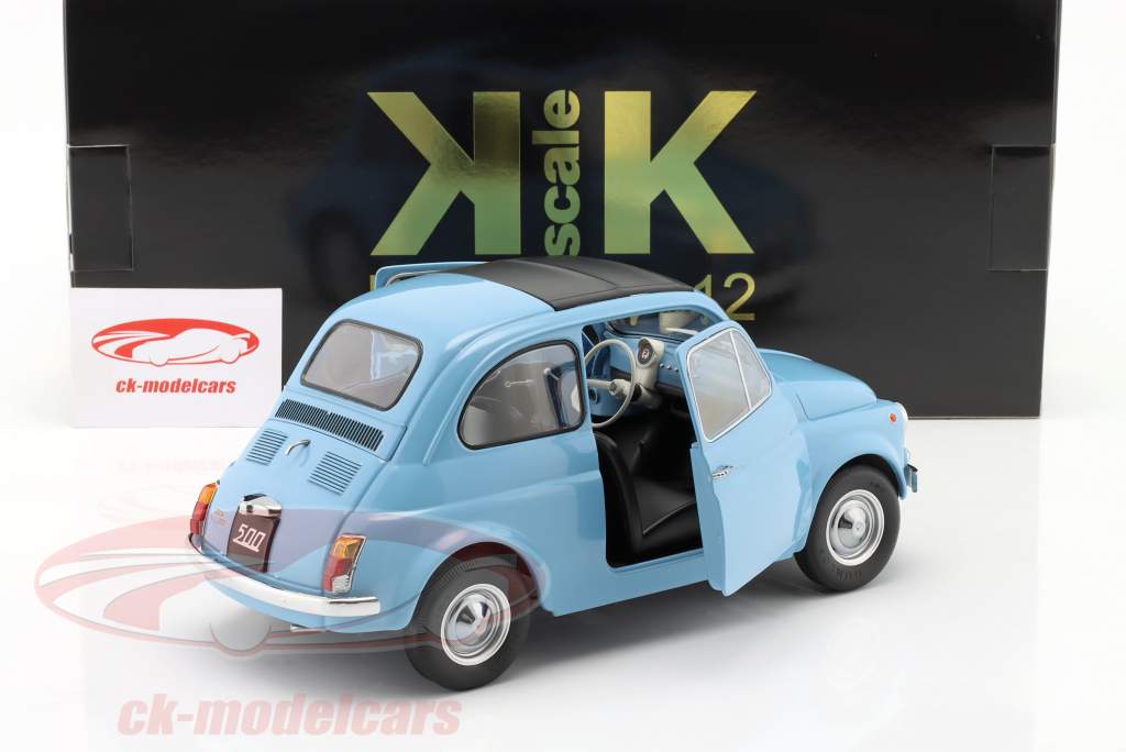 Fiat 500 F Año de construcción 1968 Azul claro 1:12 KK-Scale