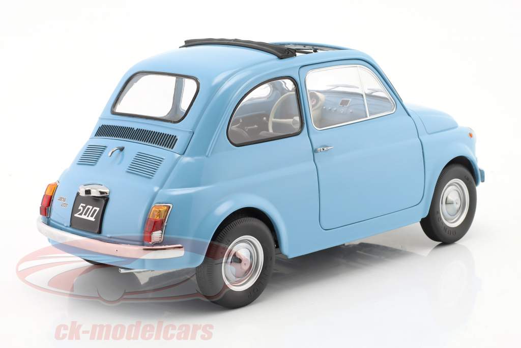 Fiat 500 F Baujahr 1968 hellblau 1:12 KK-Scale
