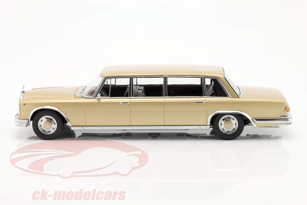 Mercedes-Benz 600 Pullman LWB (W100) Byggeår 1964 guld metallisk 1:18 KK-Scale