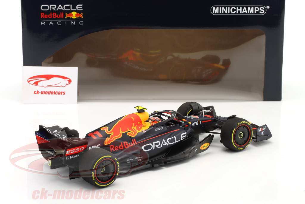 Sergio Perez Red Bull RB18 #11 サウジ アラビア GP 方式 1 2022 1:18 Minichamps