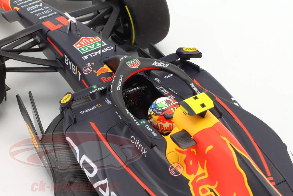 Sergio Perez Red Bull RB18 #11 Саудовская Аравия Аравия GP формула 1 2022 1:18 Minichamps