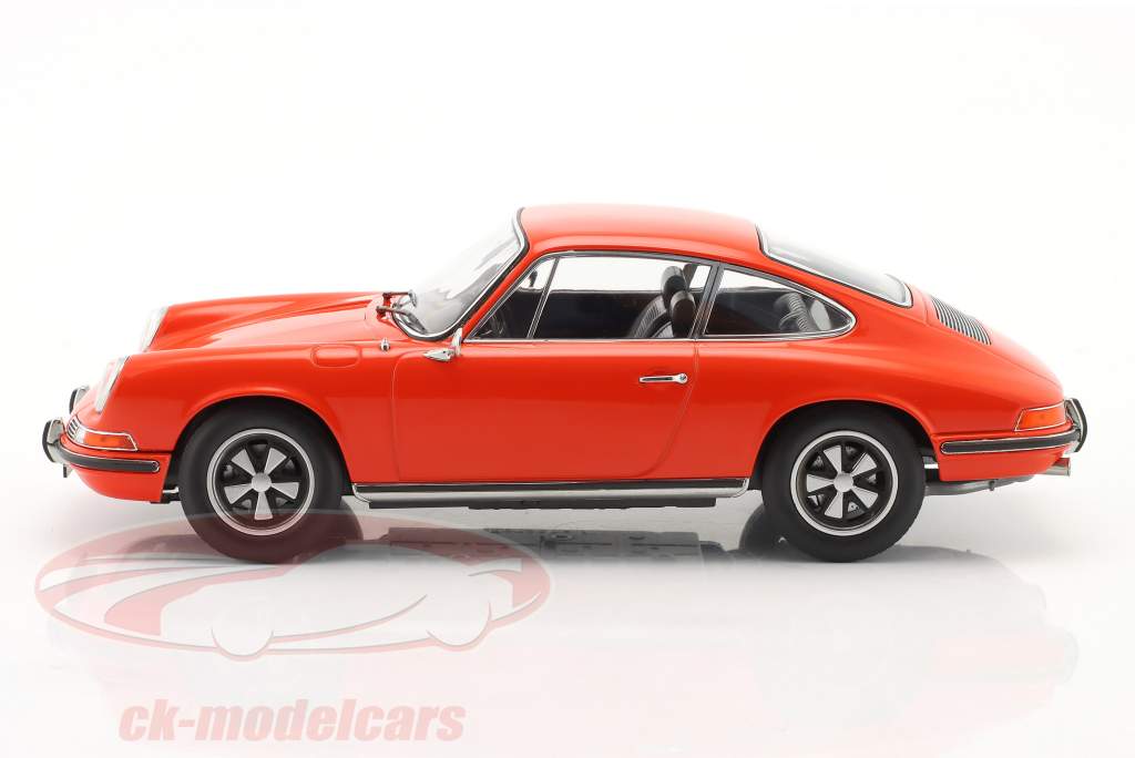 Porsche 911 (оригинальная модель) Год постройки 1969 апельсин 1:18 Norev