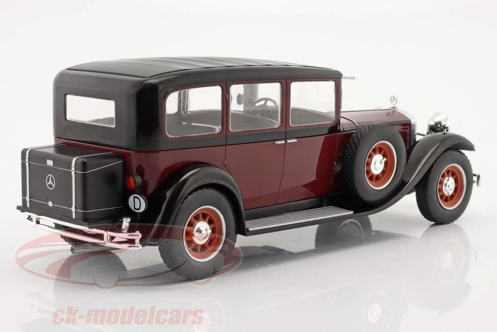 Mercedes-Benz 460 Nürburg year 1928 dark red / black 1:18 Model Car Group