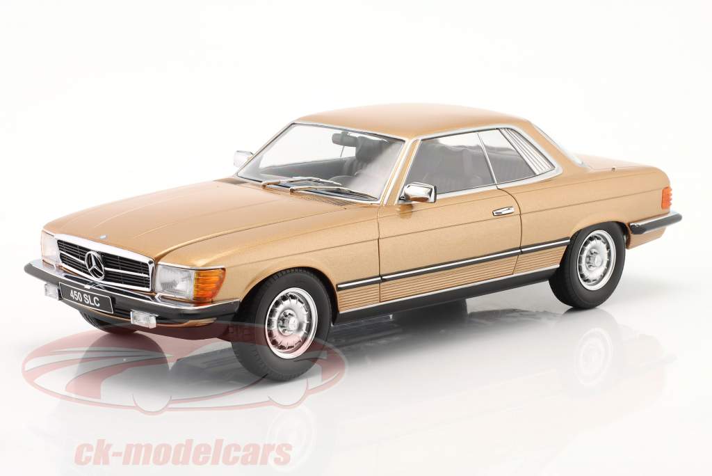 Mercedes-Benz 450 SLC (C107) Bouwjaar 1973 goud metalen 1:18 KK-Scale