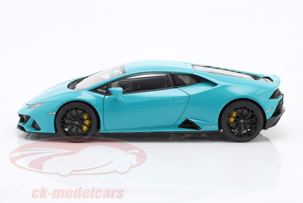 Lamborghini Huracan Evo ano de construção 2019 glauco azul 1:18 AutoArt