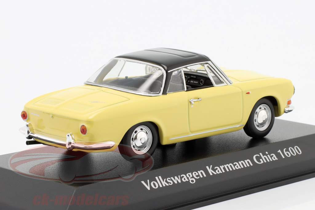 Volkswagen VW Karmann Ghia 1600 Byggeår 1966 gul / sort 1:43 Minichamps