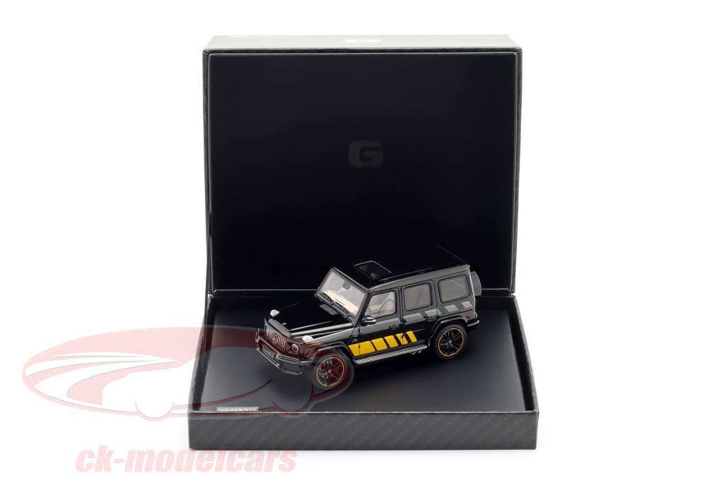 Mercedes-Benz AMG G63 (W463) 2020 Cigarette Edition (negro) 1:43 Almost Real