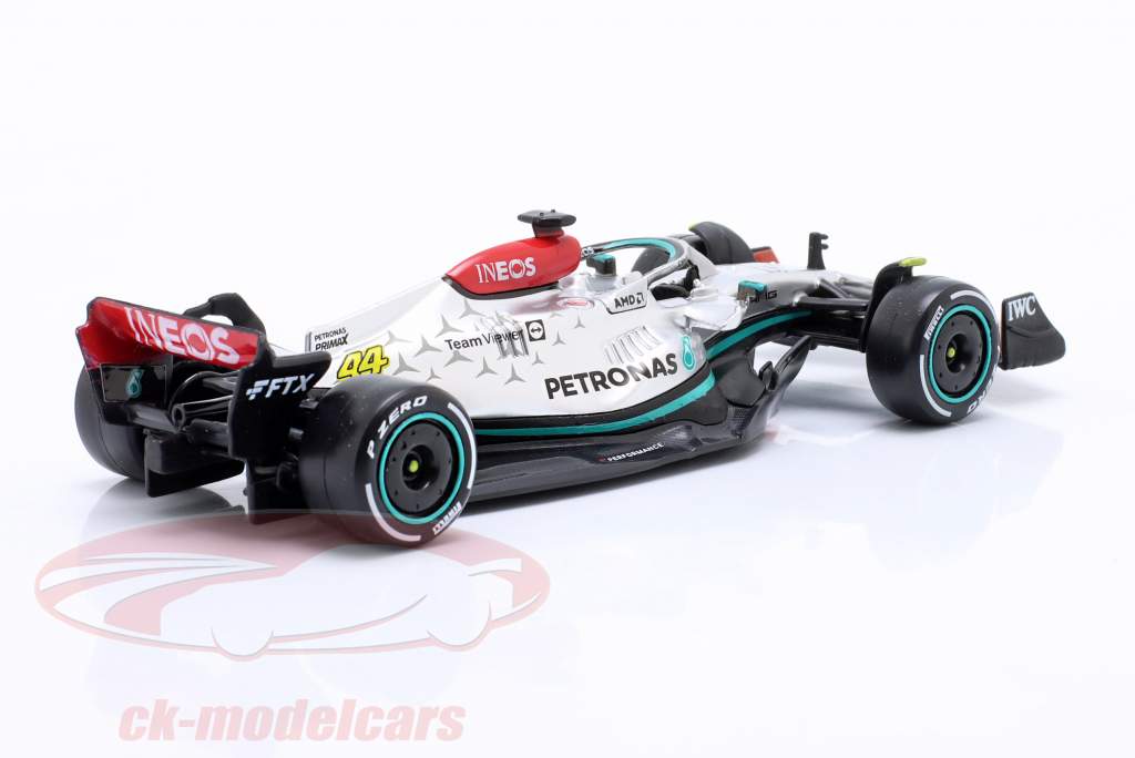 Lewis Hamilton Mercedes-AMG F1 W13 #44 fórmula 1 2022 1:43 Bburago