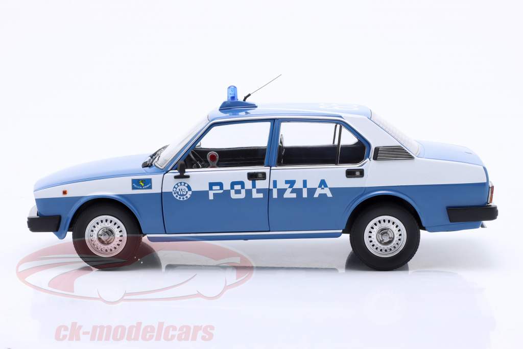 Alfa Romeo Alfetta 2000 Polizia Stradale 1978 blue / white 1:18 Mitica