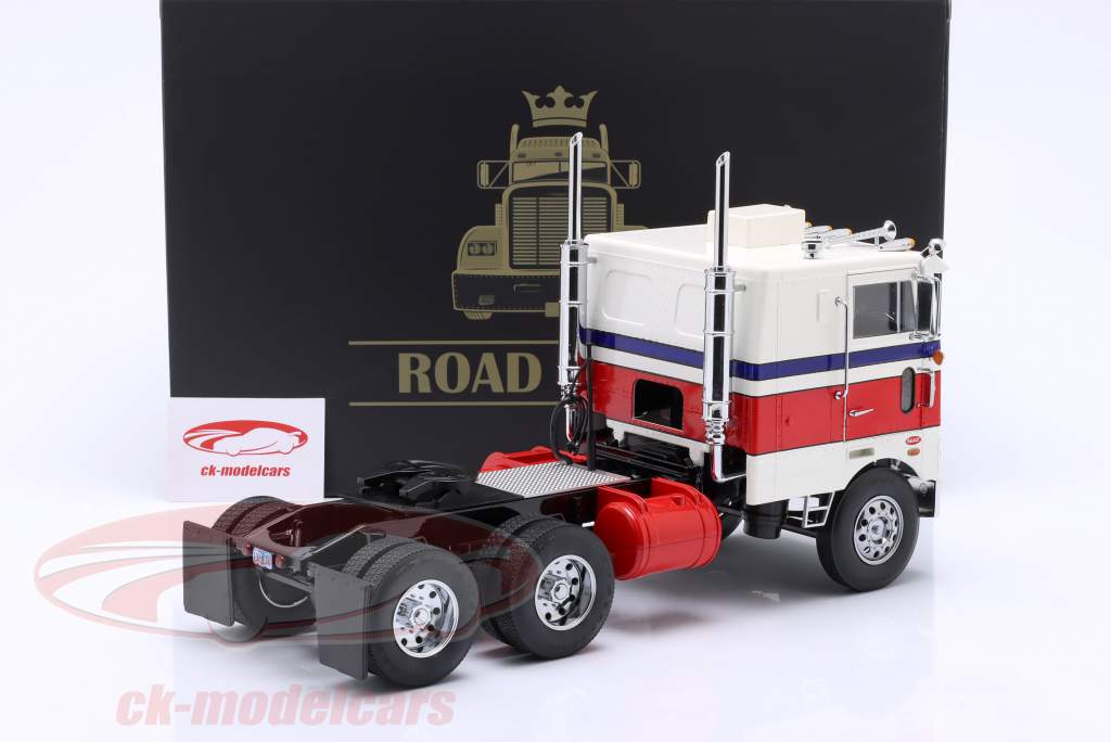 Peterbilt 352 Pacemaker SZM 1977-1979 white / red / blue 1:18 Road Kings