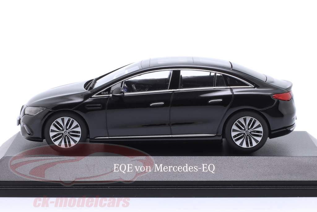 Mercedes-Benz EQE (V295) 建设年份 2022 obsidian 黑色的 1:43 Herpa