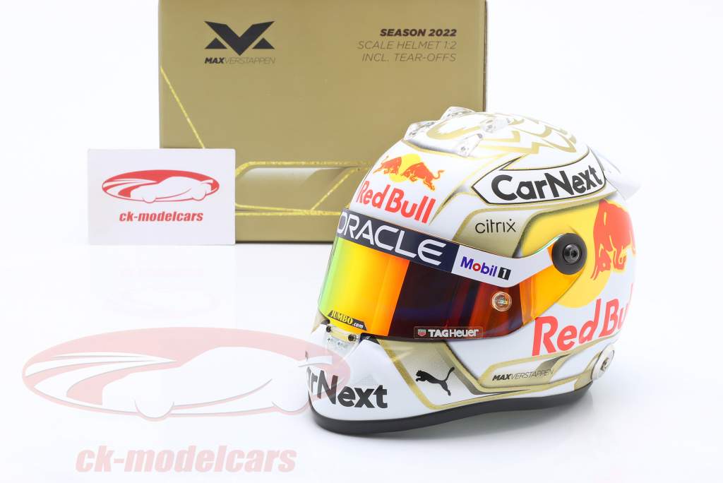 Max Verstappen #1 Red Bull Racing formule 1 Champion du monde 2022 casque 1:2 Schuberth