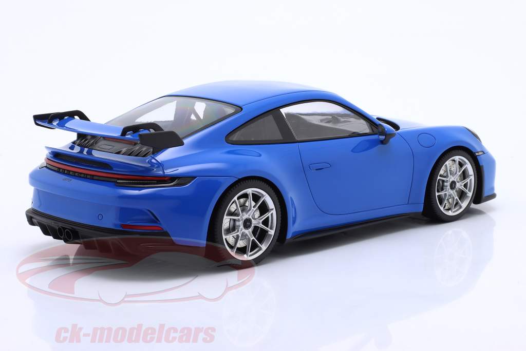 Porsche 911 (992) GT3 2021 bleu requin / argent jantes 1:18 Minichamps