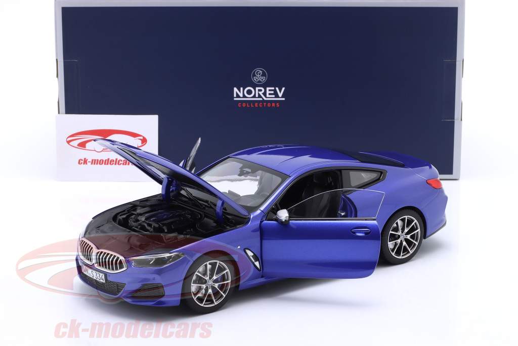 BMW M850i year 2018 blue metallic 1:18 Norev