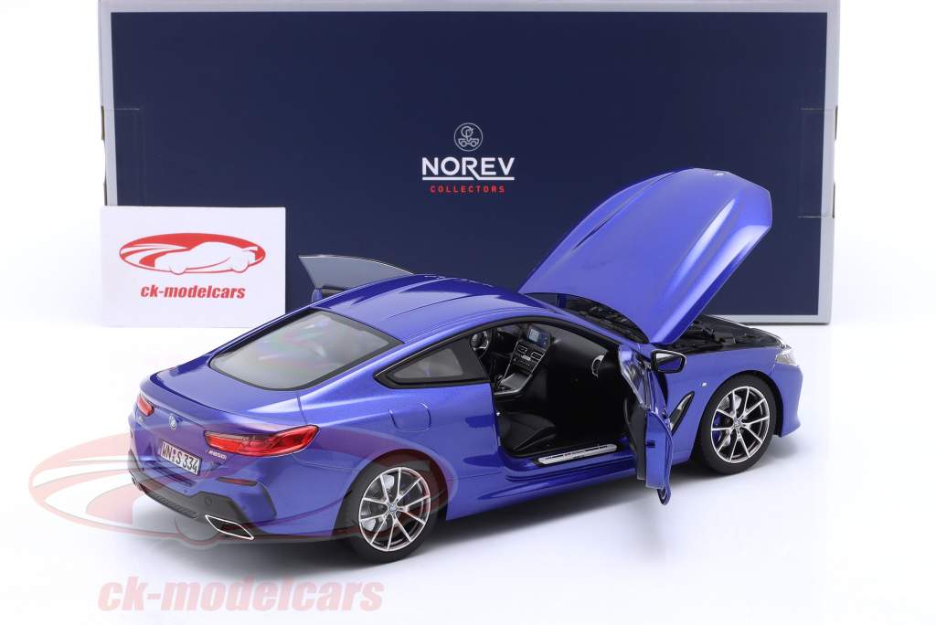 BMW M850i year 2018 blue metallic 1:18 Norev