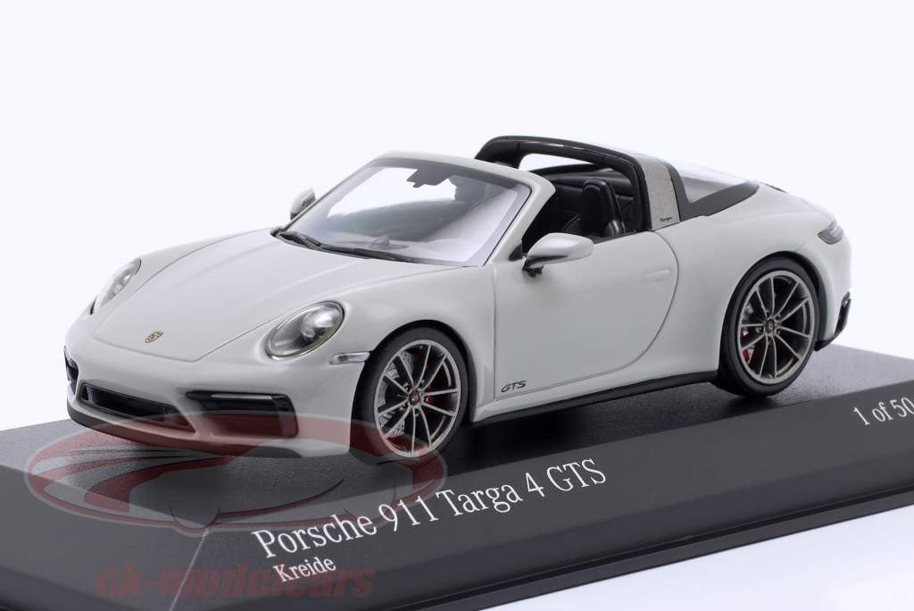 Porsche 911 (992) Targa 4 GTS ano de construção 2022 giz 1:43 Minichamps