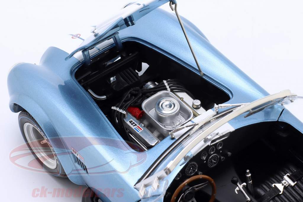 Shelby Cobra 427 S/C Spider ano de construção 1962 Azul claro / branco 1:18 Kyosho