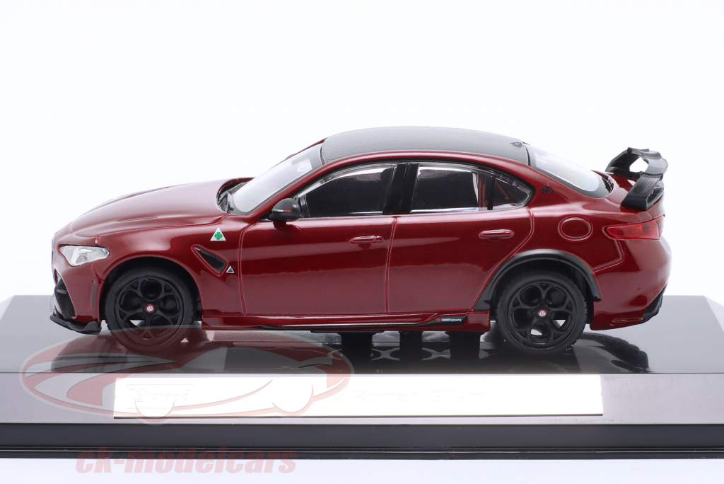 Alfa Romeo Giulia GTAm Baujahr 2020 gta rot metallic 1:43 Bburago