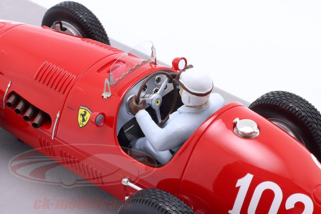 G. Farina Ferrari 500 F2 #102 第二名 德国 GP 公式 1 1952 1:18 Tecnomodel