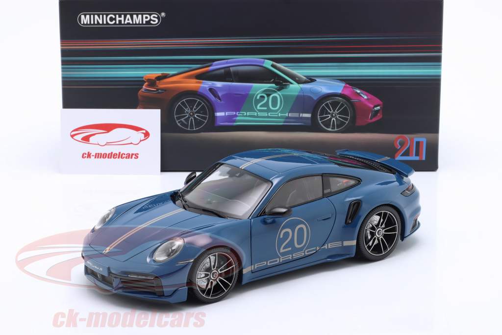 Porsche 911 (992) Turbo S Sport Design Año de construcción 2021 Oslo azul 1:18 Minichamps