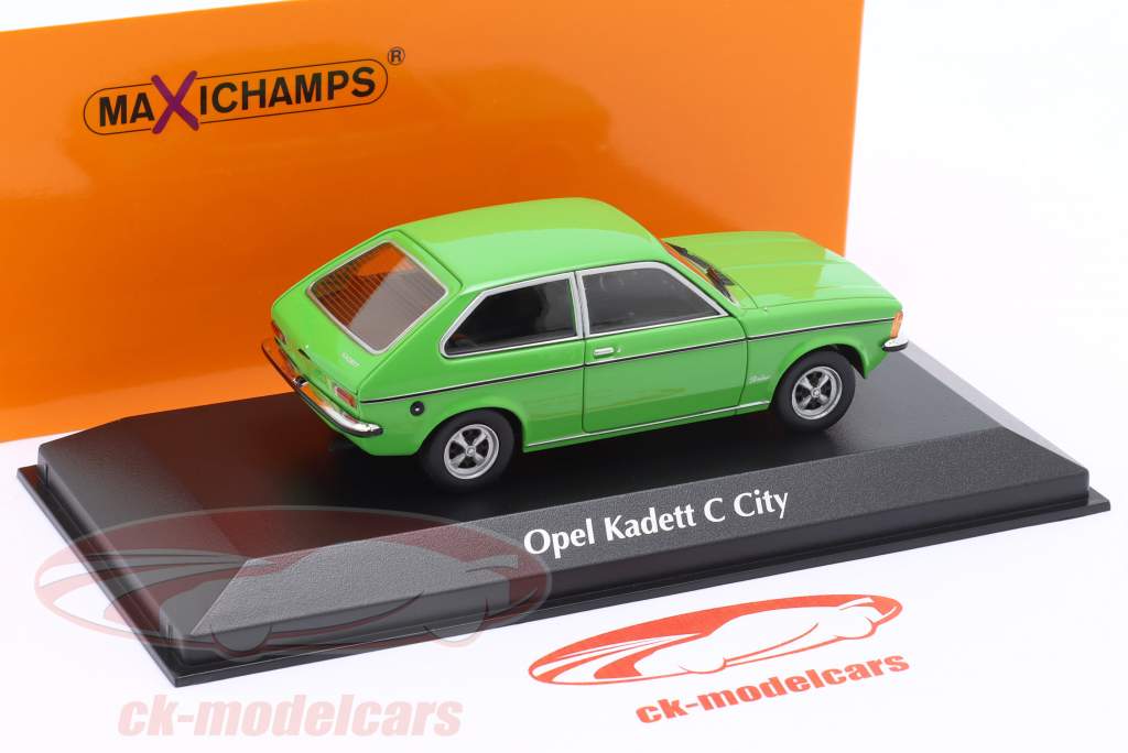 Opel Kadett C City Année de construction 1978 vert 1:43 Minichamps